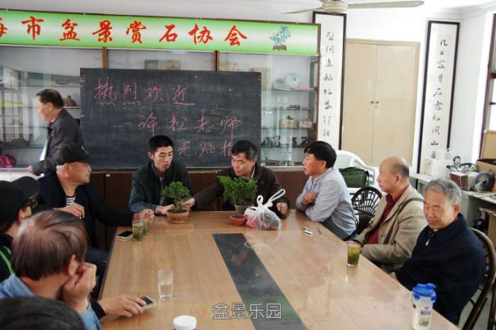 180322m28cn33wqu8thb0c.jpg