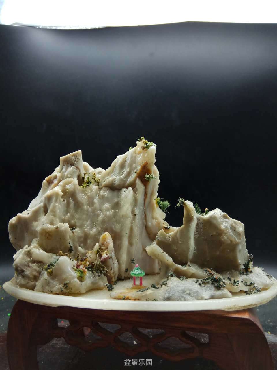 111222xbk6x7aaiuk7t866.jpg